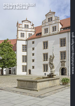 
                Neptunbrunnen, Renaissanceschloss, Schloss Hartenfels                   