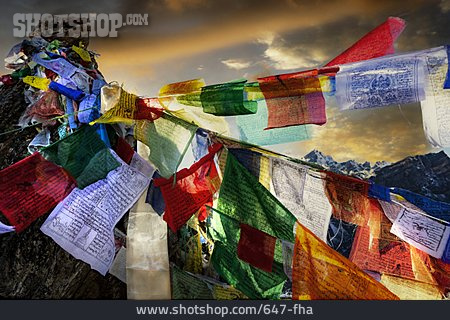 
                Nepal, Gebetsfahnen                   