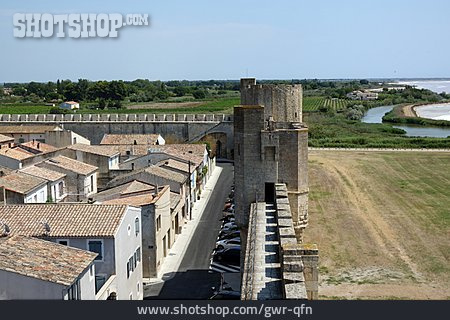 
                Festungsmauer, Aigues-mortes                   