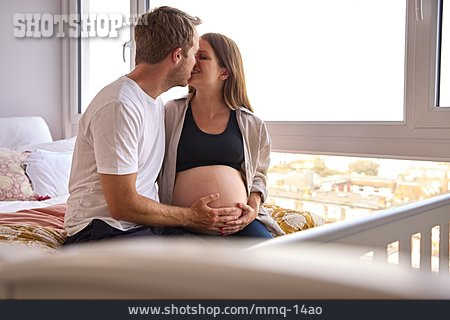 
                Couple, Pregnancy, Anticipation, Kissing                   