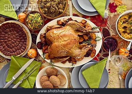 
                Festessen, Thanksgiving, Kürbiskuchen                   
