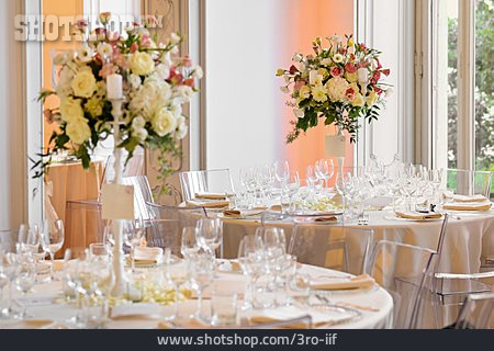 
                Hochzeit, Tischgedeck, Festtafel                   