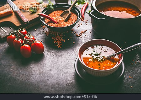 
                Vegetarisch, Linsensuppe, Kochzutaten                   