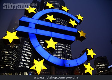 
                Euro, Europäische Zentralbank, Euro-skulptur                   