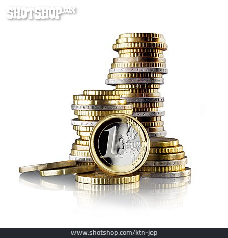 
                Kleingeld, Münzstapel, Münzen, 1 Euro                   