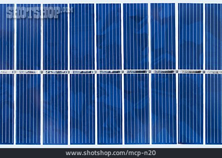 
                Solarpanel, Sonnenenergie, Photovoltaikanlage                   