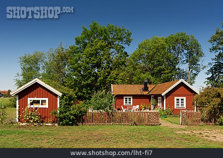 
                Holzhaus, Schweden                   