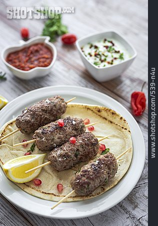 
                Fleischspieß, Lammfleisch, Seekh Kebab                   