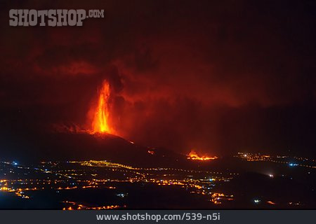 
                Vulkan, Ausbrechen, Aktiver Vulkan, Cumbre Vieja                   