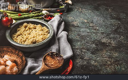 
                Garnelen, Abendessen, Quinoa                   