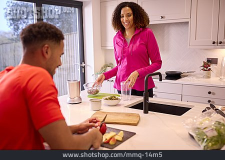 
                Couple, Healthy Diet, Fruit, Cutting, Smoothie                   