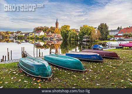 
                See, Ufer, Boote                   
