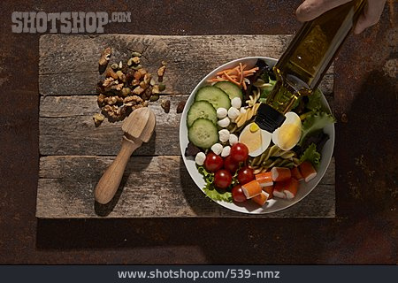 
                Gesunde Ernährung, Gemischter Salat, Bunter Salat                   