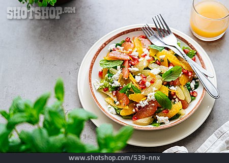 
                Sommersalat, Bunter Salat, Orangensalat                   