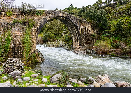 
                Historisch, Extremadura, Alte Brücke                   