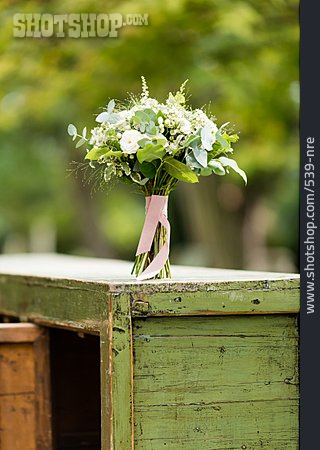 
                Blumenstrauß, Hochzeitsstrauß, Landhausstil, Shabby Chic                   