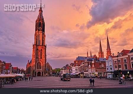 
                Grote Markt, Delft, Nieuwe Kerk                   