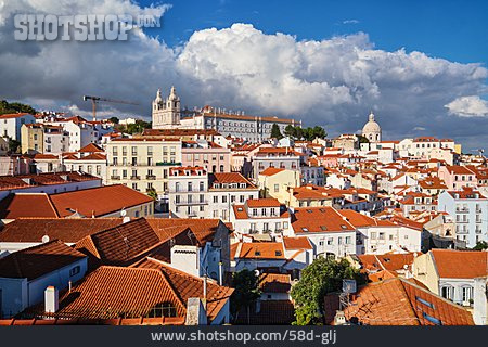 
                Lissabon, Alfama, Miradouro De Santa Luzia                   