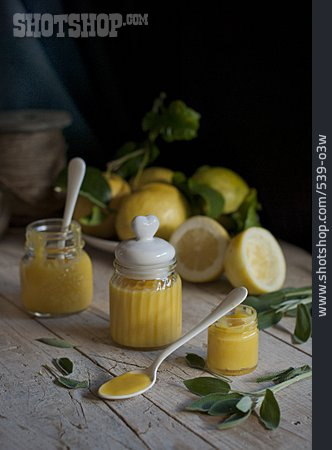 
                Sommerlich, Brotaufstrich, Lemon Curd                   