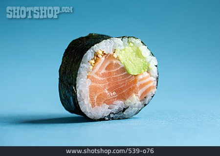 
                Sushi, Futomaki                   