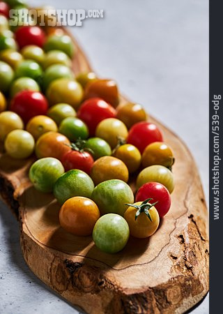 
                Tomate, Kirschtomate, Reifegrad                   