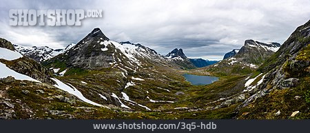
                Gebirgssee, Norwegen, øvstevatnet                   