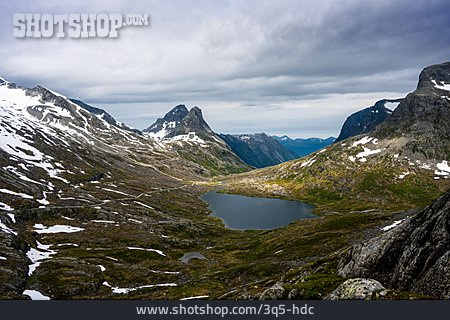 
                Gebirgssee, Norwegen, øvstevatnet                   