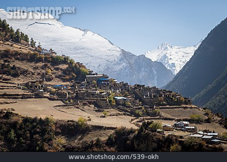 
                Dorf, Nepal, Himalaya                   
