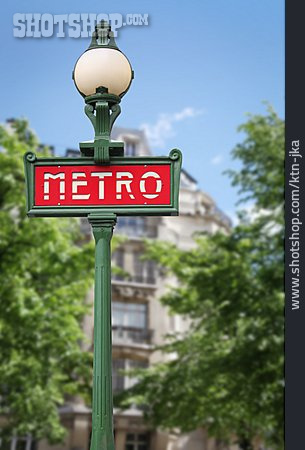 
                Paris, Metro, Metrostation                   