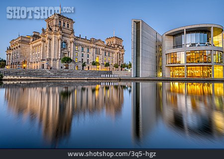
                Berlin, Paul-löbe-haus, Reichstagsgebäude                   