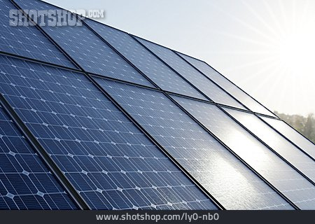 
                Regenerative Energie, Solarzelle, Sonnenenergie                   