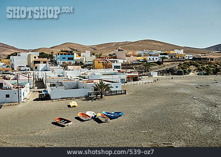 
                Dorf, Strand, Fuerteventura                   