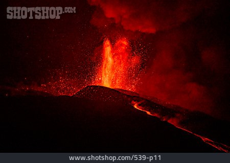 
                Vulkanausbruch, Aktiver Vulkan                   