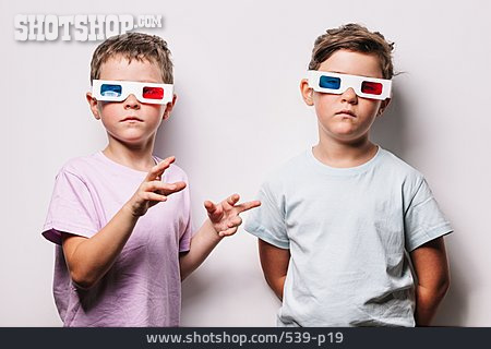 
                Kind, Geschwister, 3d-brille                   