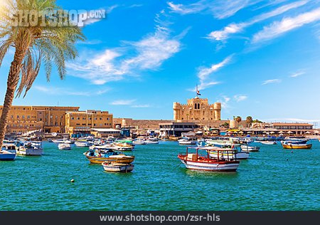 
                Hafen, Boote, Zitadelle, Alexandria                   