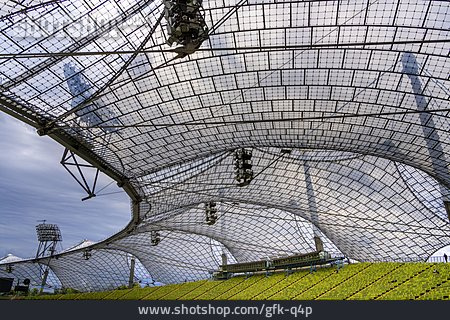 
                München, Olympiastadion                   