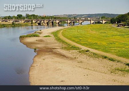 
                Dresden, Elbaue, Albertbrücke                   