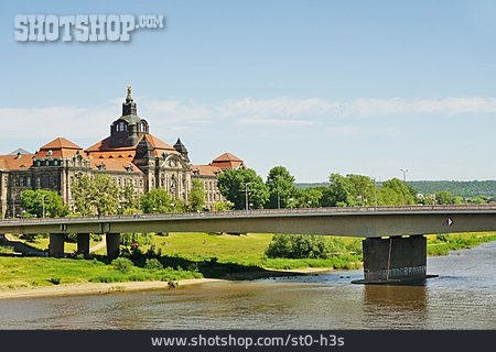 
                Elbe, Dresden, Carolabrücke                   