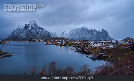 
                Dorf, Beleuchtet, Norwegen, Lofoten                   