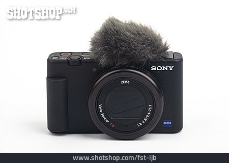 
                Sony Zv-1                   