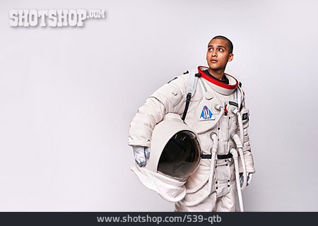 
                ängstlich, Astronaut                   