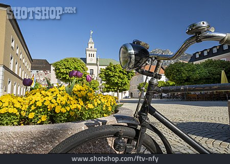 
                Fahrrad, Altstadt, Bad Reichenhall                   
