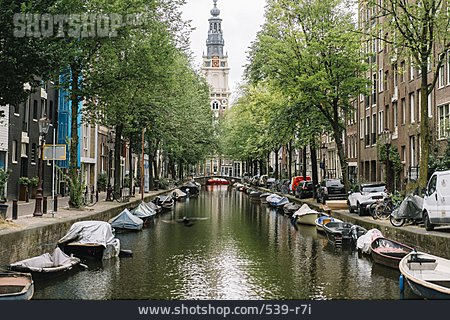 
                Kirche, Kanal, Amsterdam                   