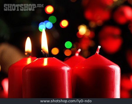 
                Kerzenlicht, Adventskerze, Zweiter Advent                   