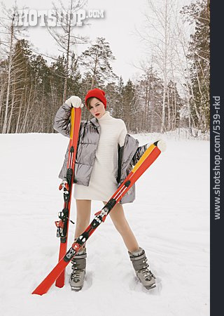 
                Wintersport, Ski, Winterbekleidung                   