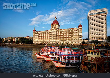
                Boote, Mumbai, Taj Mahal Palace                   