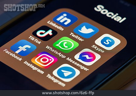 
                App, Messenger, Soziale Medien                   