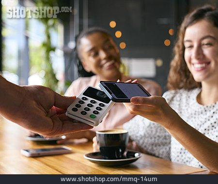 
                Bezahlen, Bargeldlos, Smartphone                   
