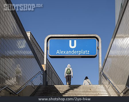 
                Alexanderplatz, U-bahnstation                   