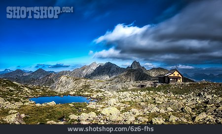 
                Alpen, Schutzhütte                   